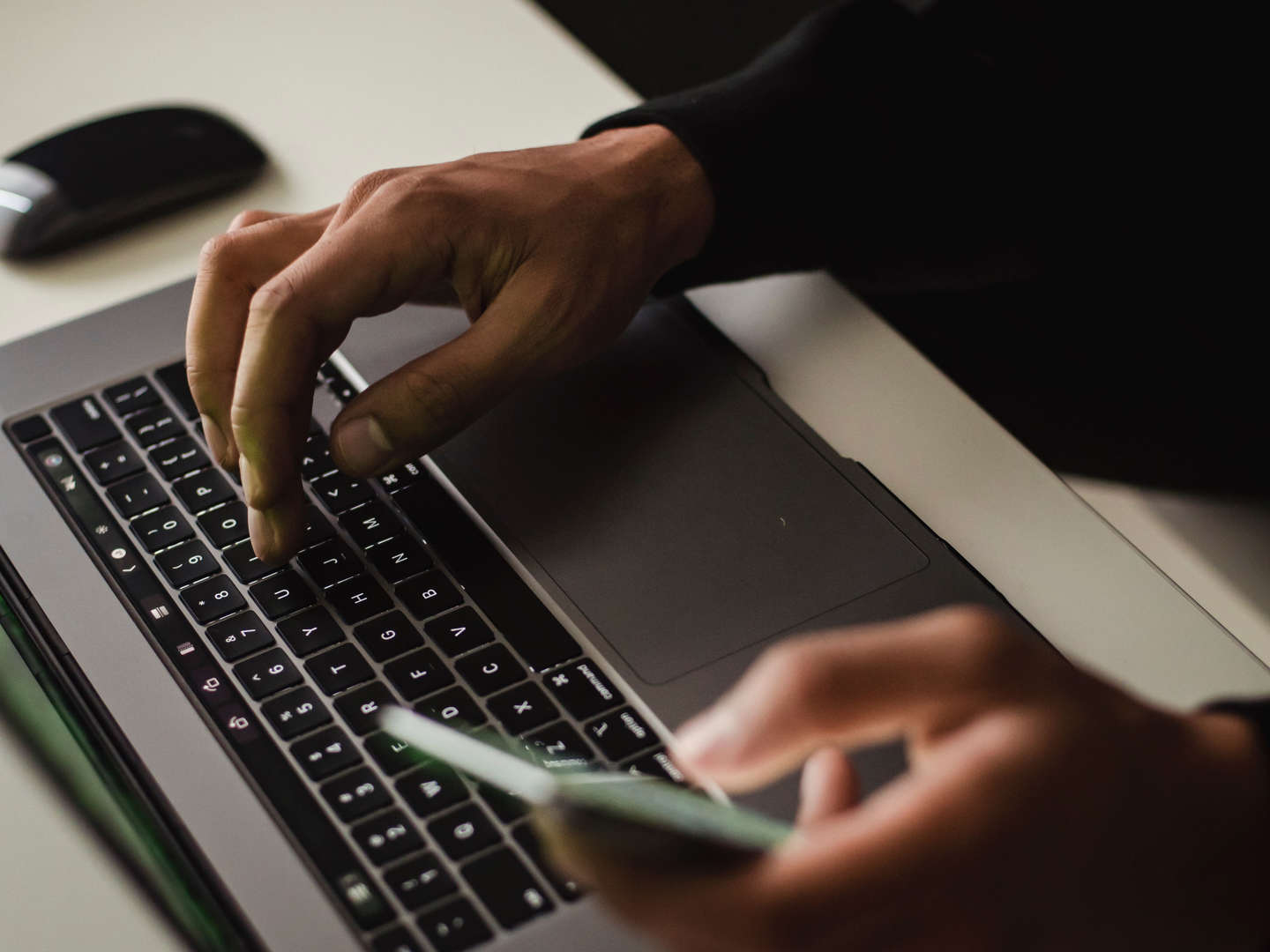 琼中网页如何设计网站显得高端整齐